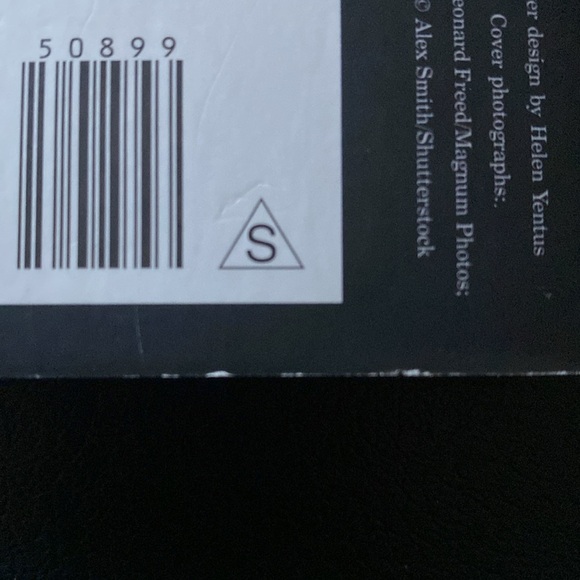 Go Tell It on the Mountain by James Baldwin - Picture 3 of 4